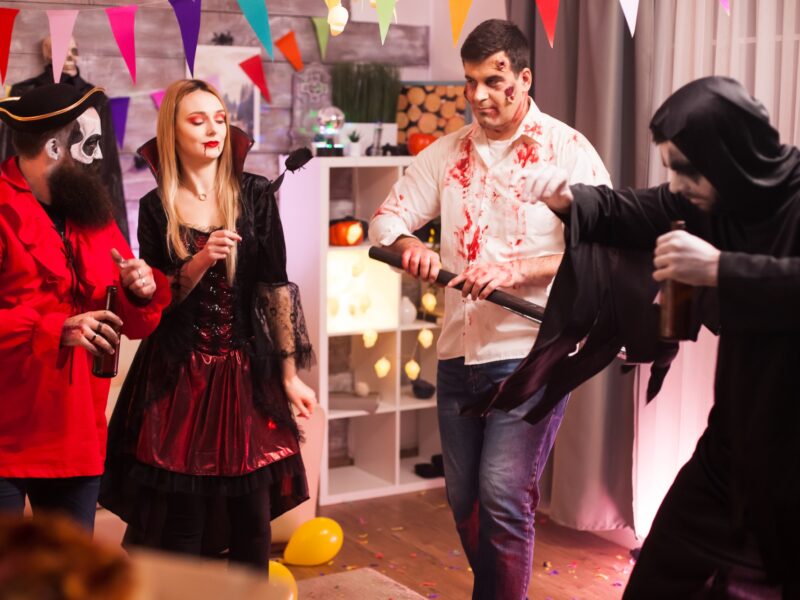 Découvrez les meilleures épreuves jeu d’Halloween pour adulte à essayer entre amis